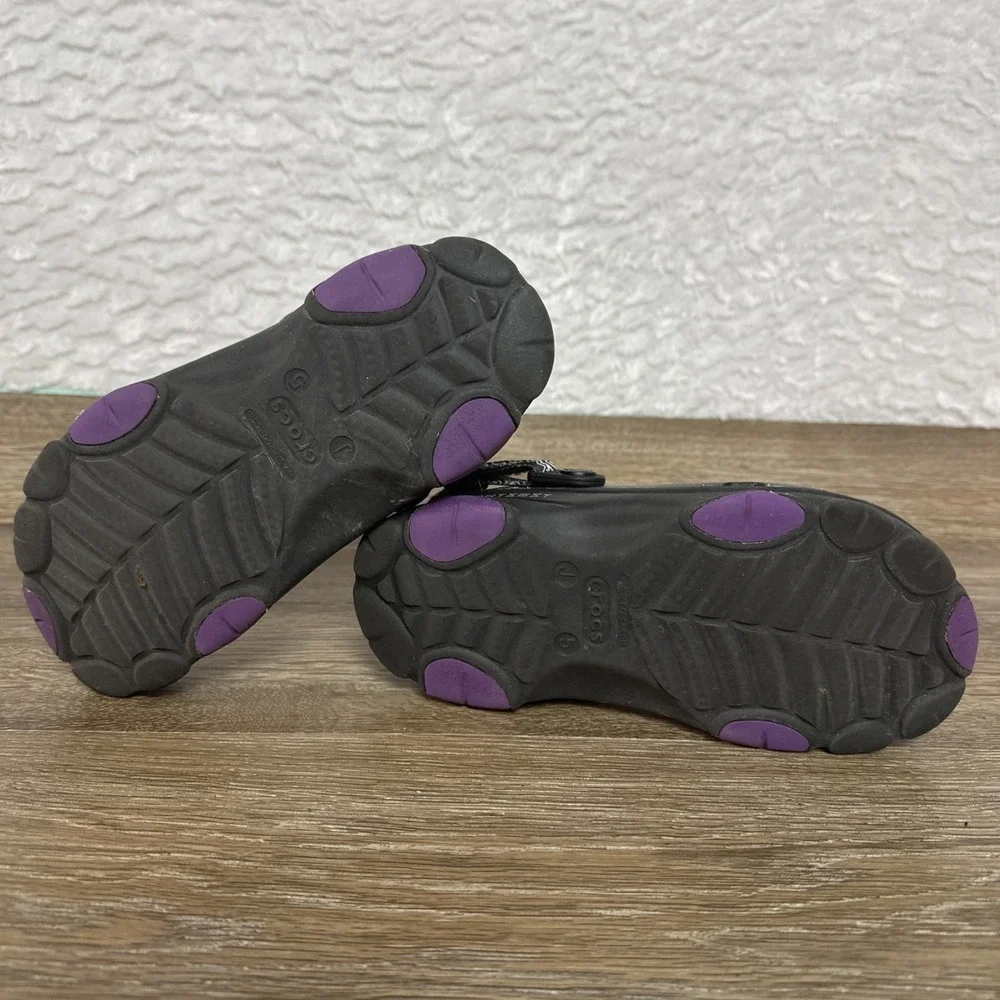 Crocs Black Panther Clogs Kids J5 Marvel Spiked Jibbitz Comfort Shoes